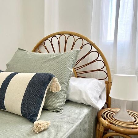 דירות ולנסיה Acogedor Apartamento Cerca De La Playa מראה חיצוני תמונה