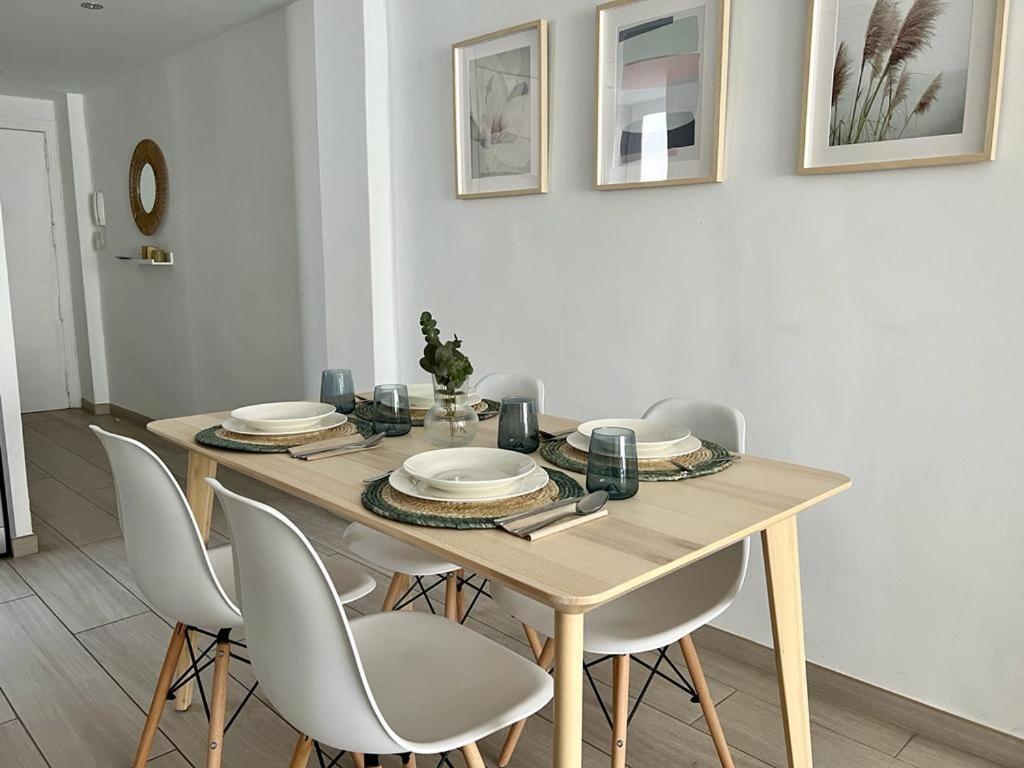 דירות ולנסיה Acogedor Apartamento Cerca De La Playa מראה חיצוני תמונה